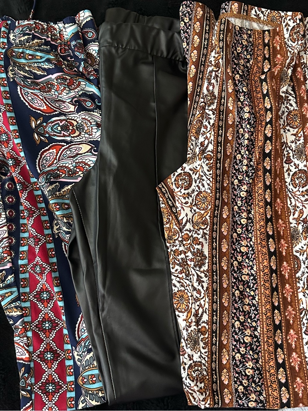 Women’s flare leggings - Picture 3 of 3